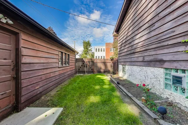 $425,000 | 1001 Elgin Avenue, Forest Park, IL 60130