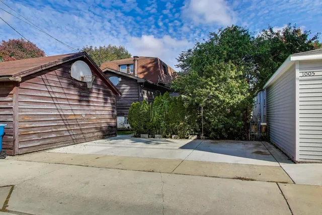 $425,000 | 1001 Elgin Avenue, Forest Park, IL 60130