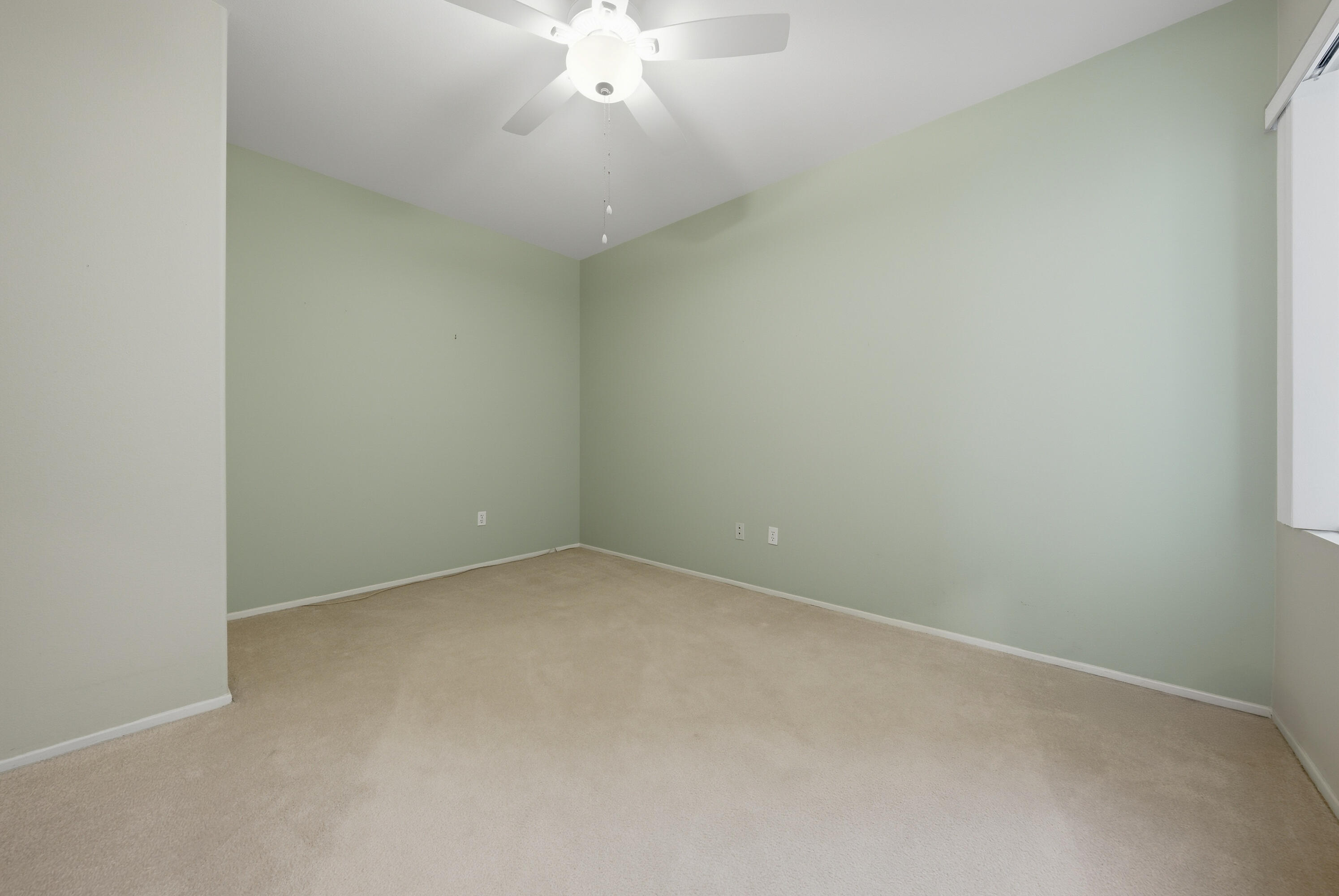 37410 Medjool Avenue Palm Desert, CA 92211 - Photo 18 of 32 Photo-11