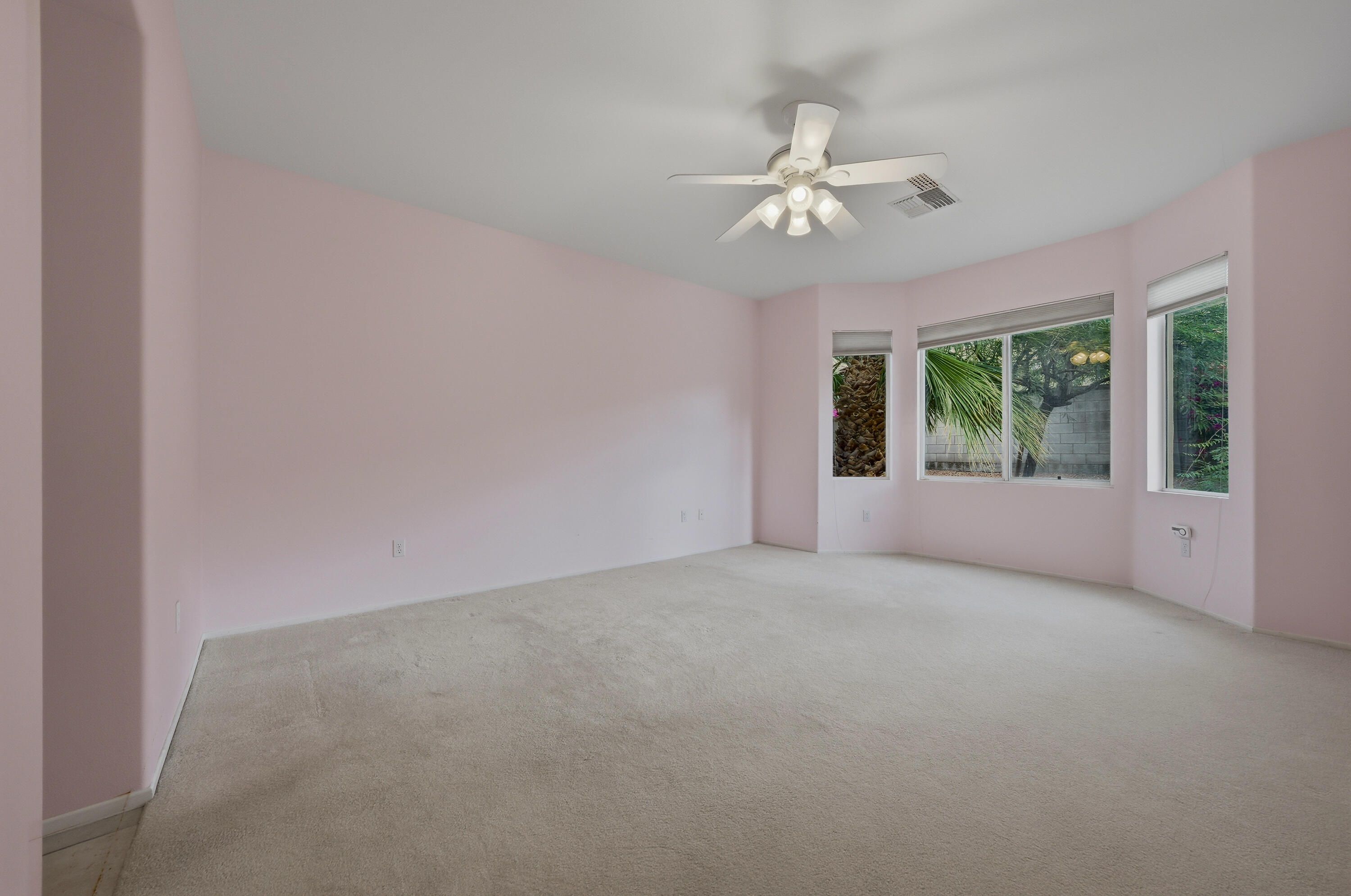 37410 Medjool Avenue Palm Desert, CA 92211 - Photo 20 of 32 Photo-12