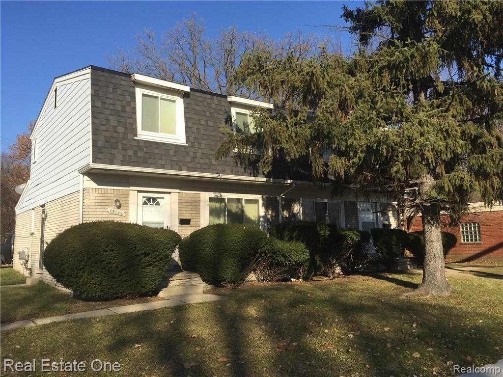 15100 West Nine Mile Road Oak Park, MI 48237 - Photo 2 of 21