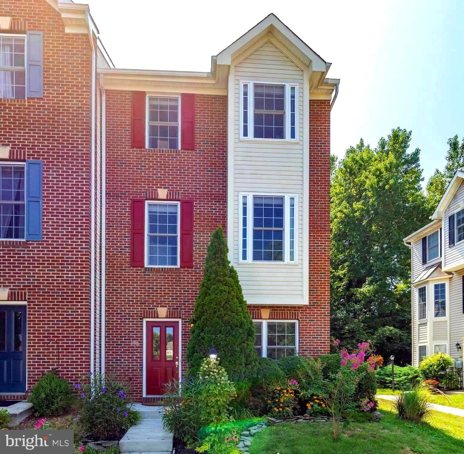 190 Tilden Way Edgewater, MD 21037 - Photo 1 of 27 Front House Exterior
