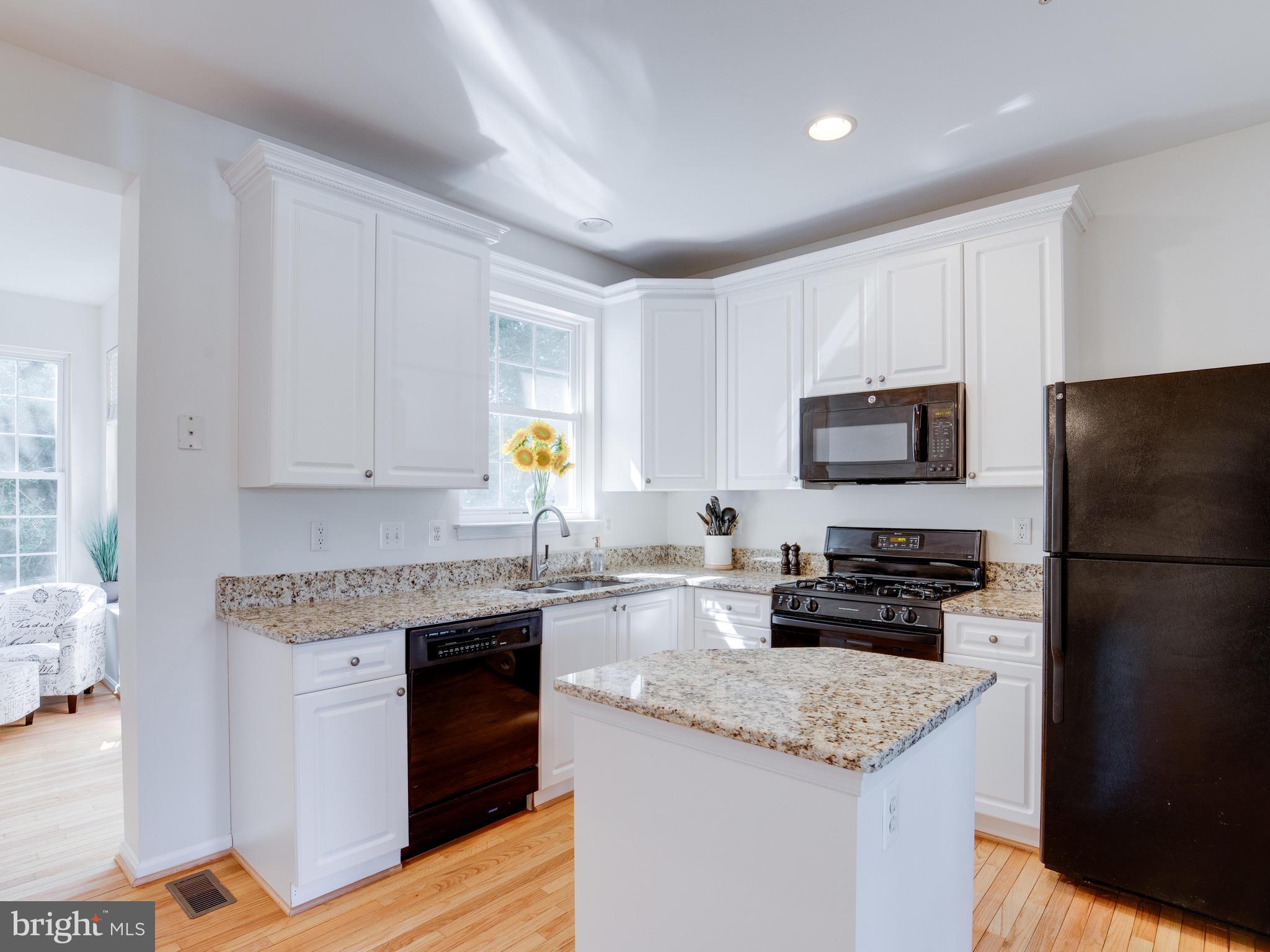 190 Tilden Way Edgewater, MD 21037 - Photo 4 of 27 Kitchen