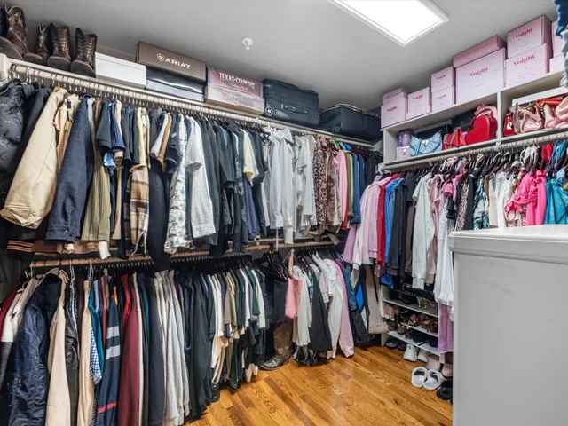 $336,500 | 1120 Texas Street, Unit 4B, Houston, TX 77002