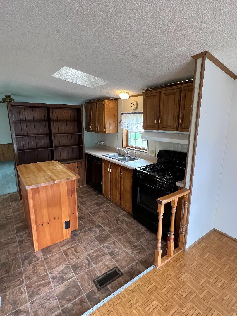 19 Pine Ridge Road Windsor, ME 04363 - Photo 8 of 15 Pora12