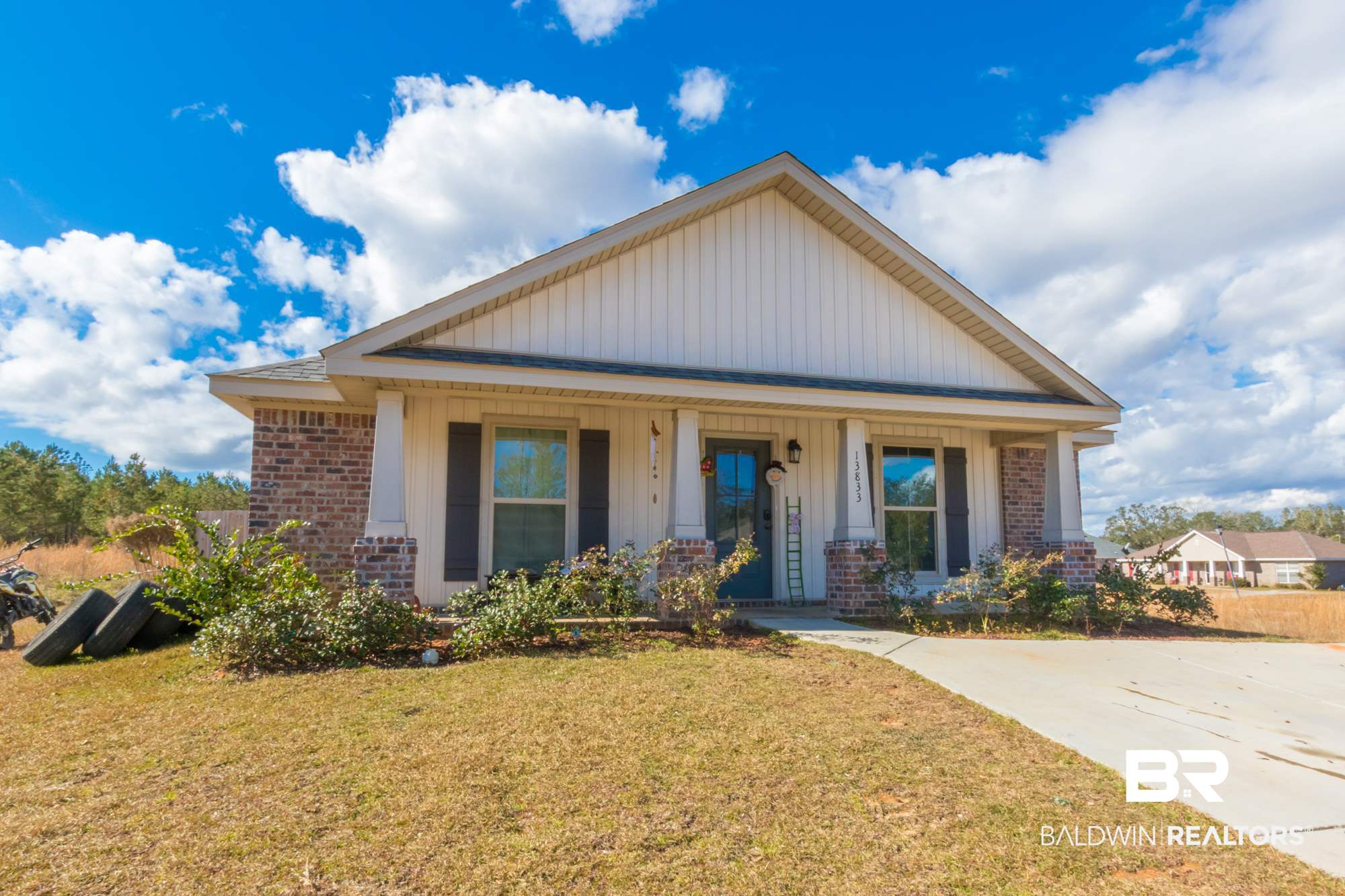 13833 Shea Circle Foley, AL 36535 - Photo 2 of 21 Front of House