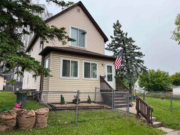 $349,000 | 411 North 52nd Avenue West, Duluth, MN 55807