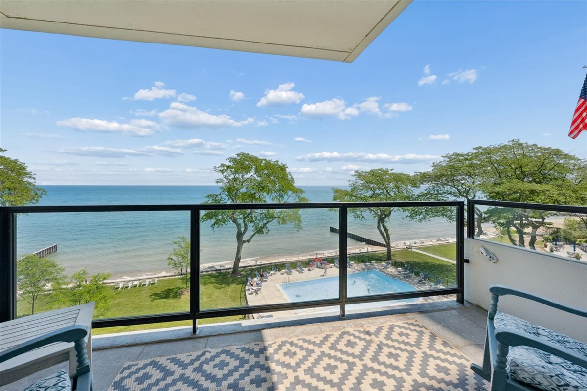 1630 Sheridan Road, Unit 4H Wilmette, IL 60091 - Photo 9 of 35