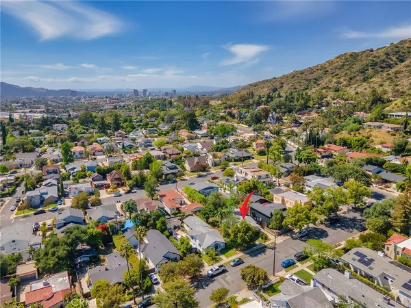 $999,999 | 5231 Rockland Avenue, Los Angeles, CA 90041