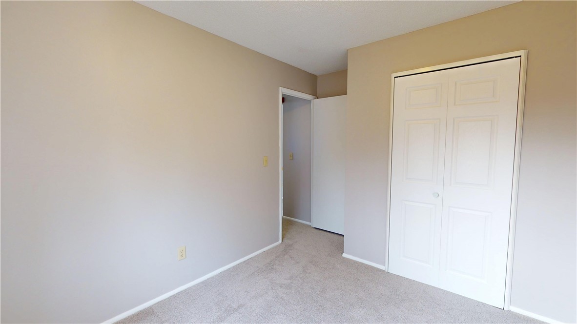 904 Sunset Ridge Danville, IL 61832 - Photo 9 of 29 Gallery Image 9