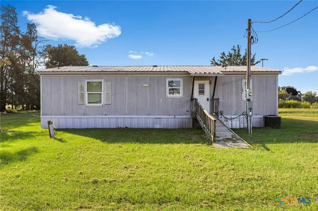 $150,000 | 252 Lcr 421, Groesbeck, TX 76642