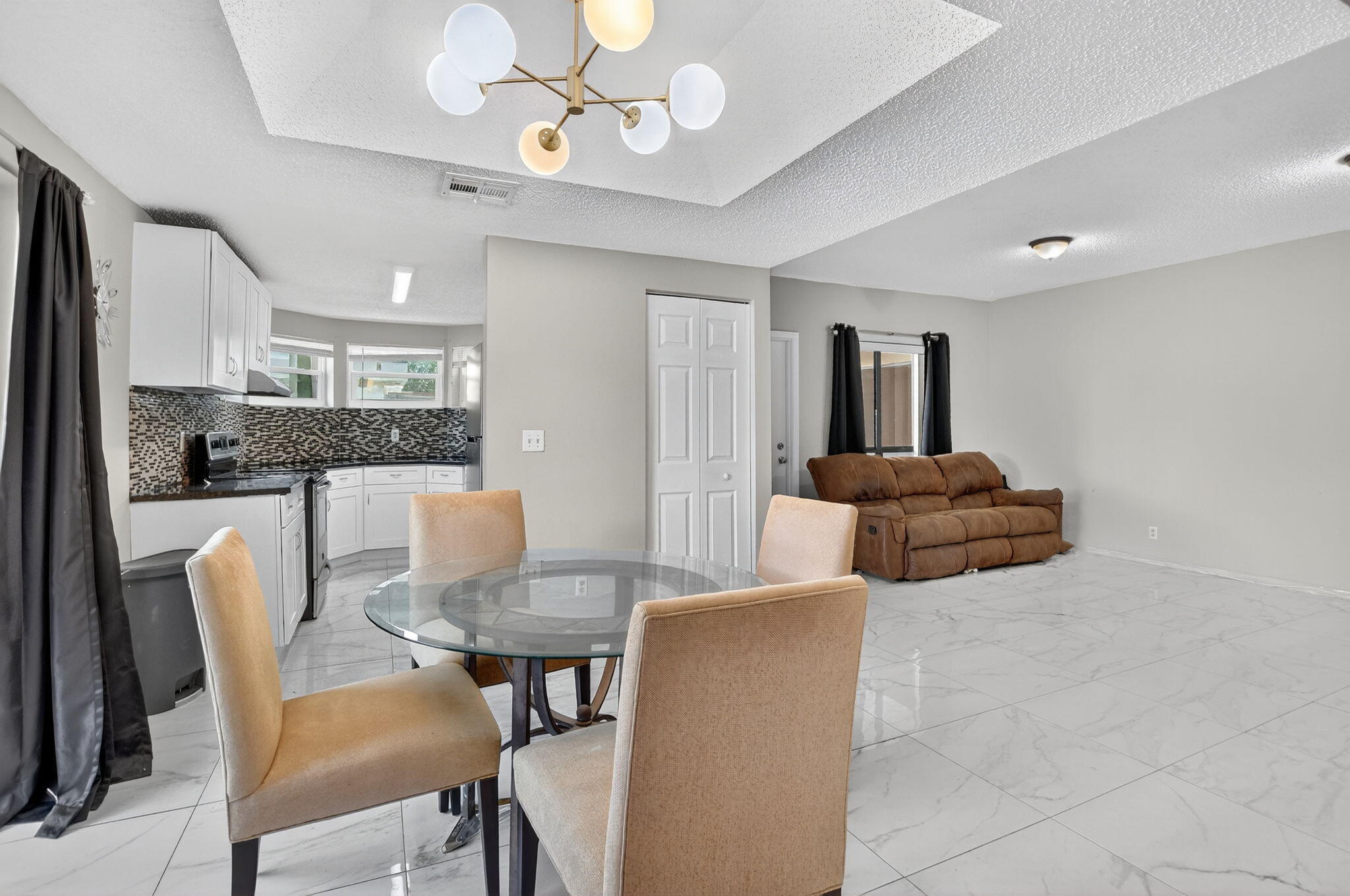 9375 Southwest 61st Way, Unit A12 Boca Raton, FL 33428 - Photo 9 of 44 8-web-or-mls-DSC_1767