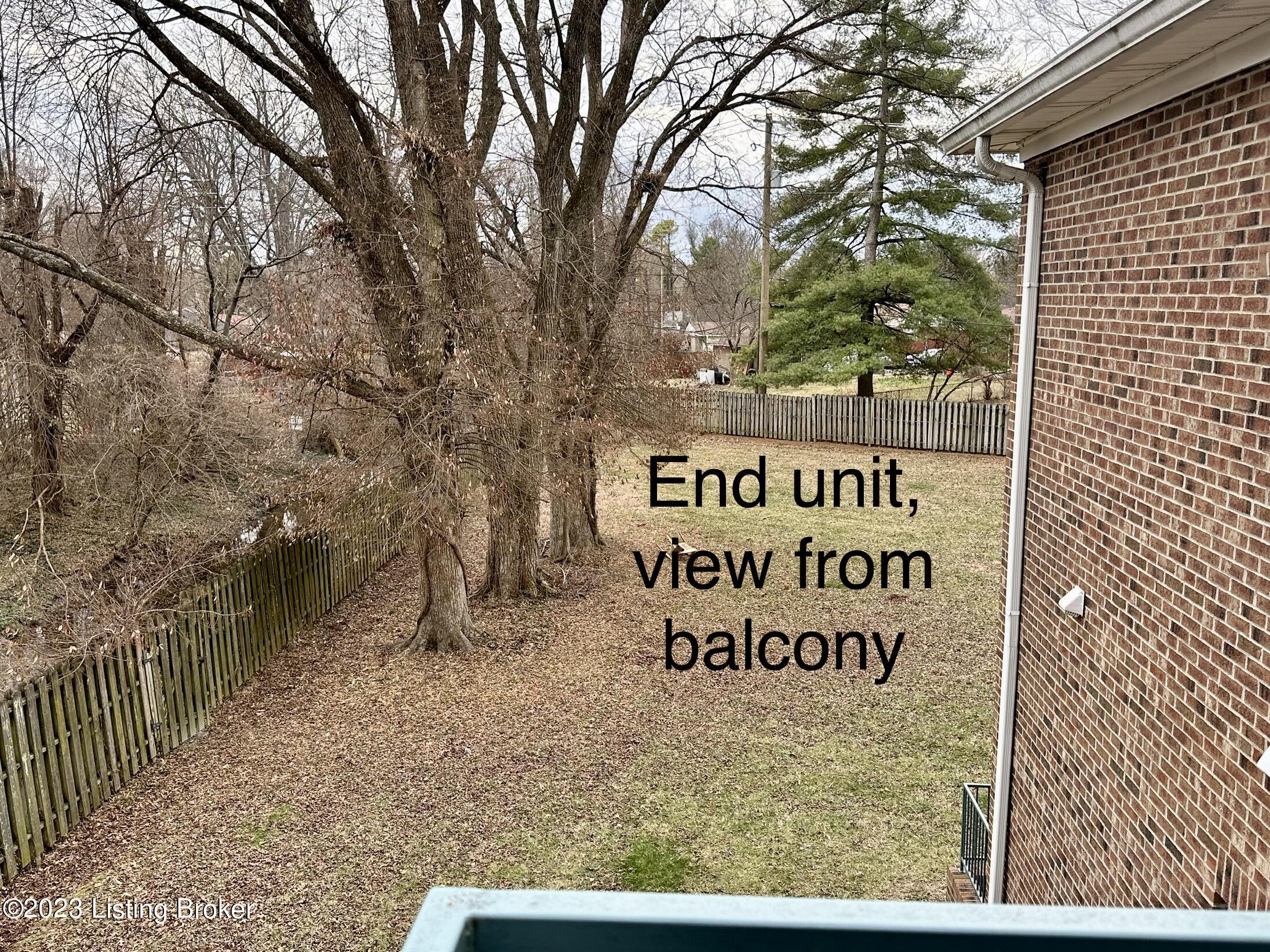 3122 Hendon Road Louisville, KY 40220 - Photo 16 of 53 32B302E3-C437-43E3-B2C4-FD09563DA001
