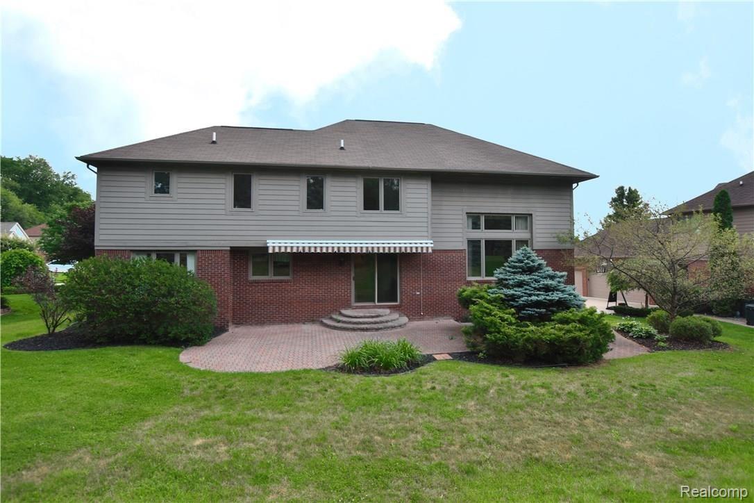 6500 Chatham Circle Rochester, MI 48306 - Photo 32 of 36 Chatham6500_39.JPG