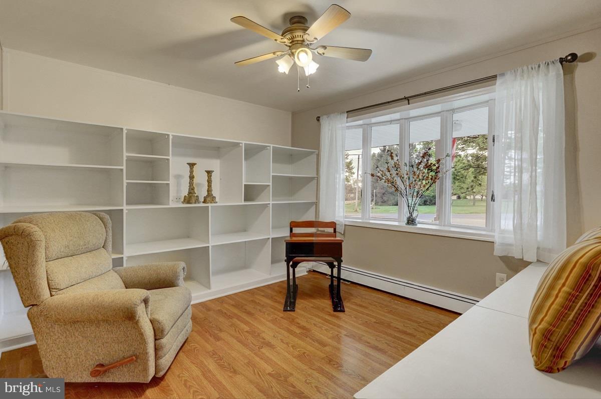 17 Maurice Road Mount Holly Springs, PA 17065 - Photo 4 of 24 Gallery Image 4