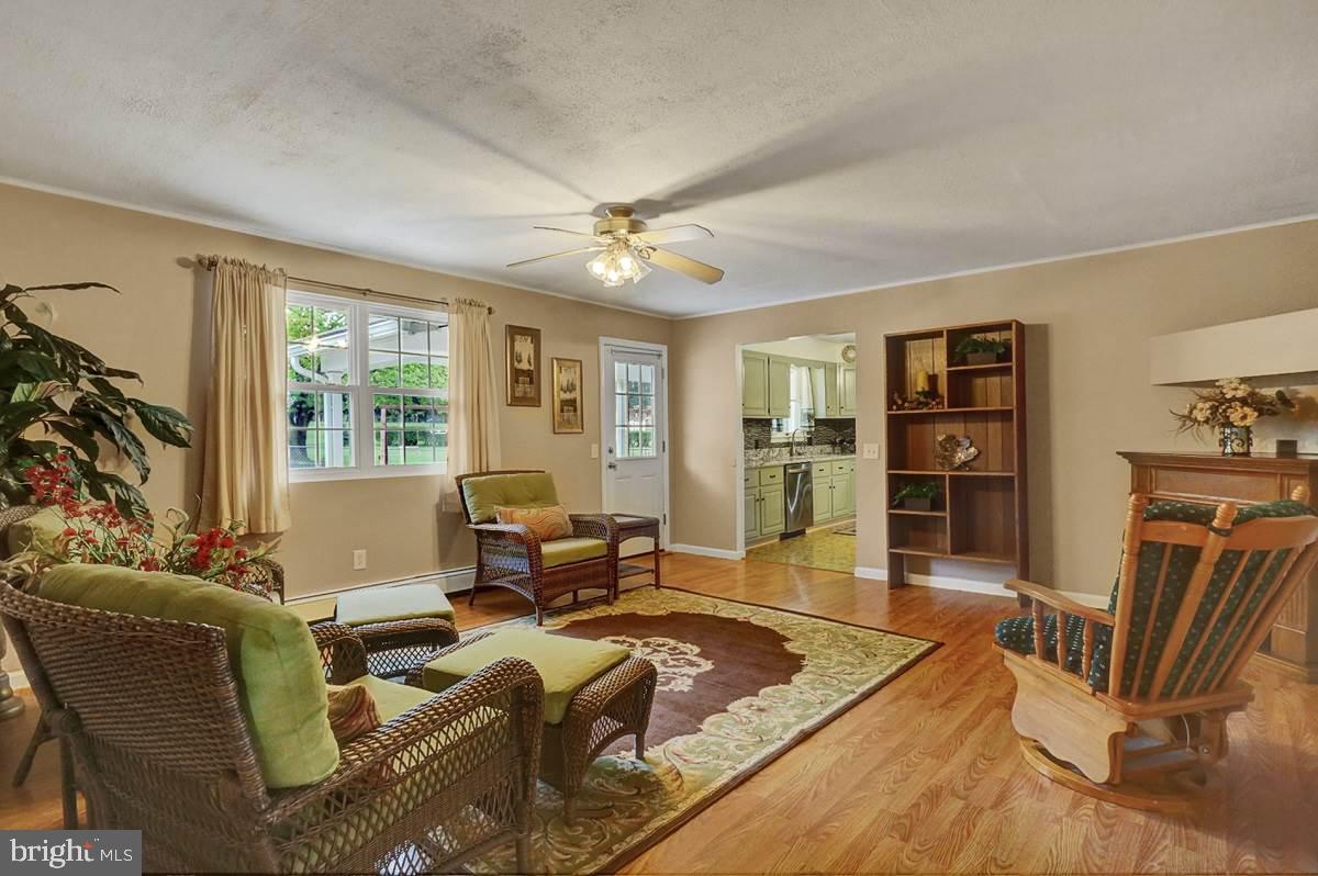 17 Maurice Road Mount Holly Springs, PA 17065 - Photo 7 of 24 Gallery Image 7