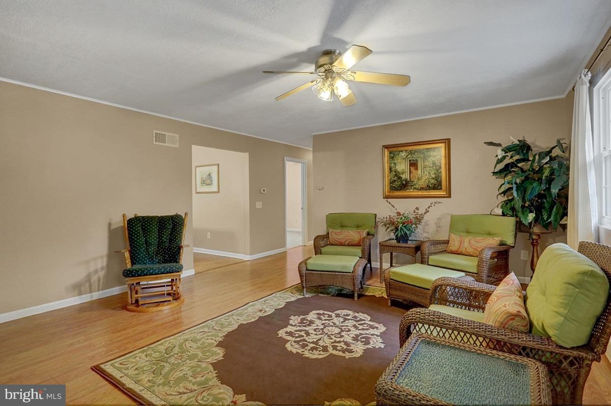 17 Maurice Road Mount Holly Springs, PA 17065 - Photo 9 of 24 Gallery Image 9