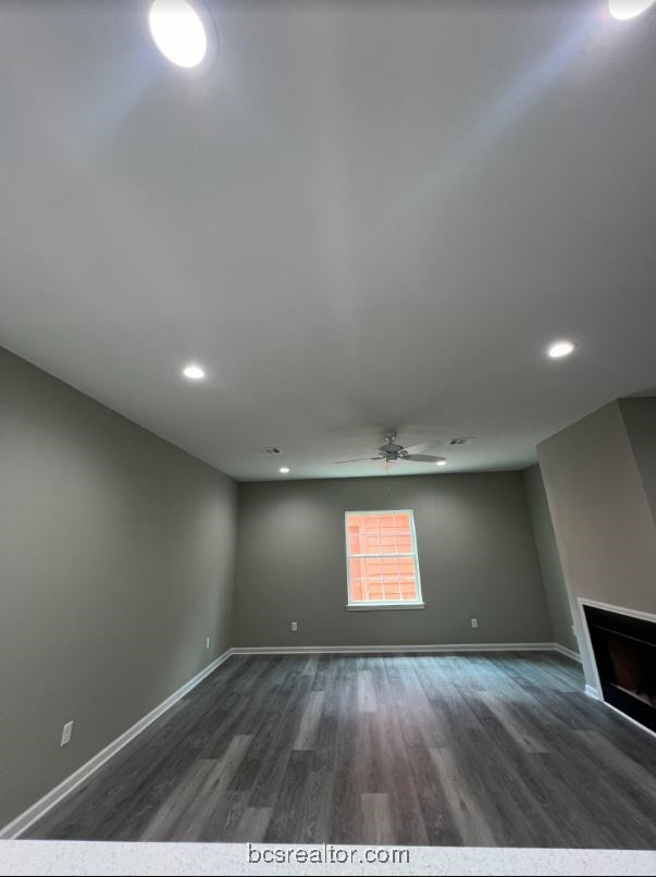 1305 West Villa Maria Road, Unit D104 Bryan, TX 77801 - Photo 11 of 13 Gallery Image 11