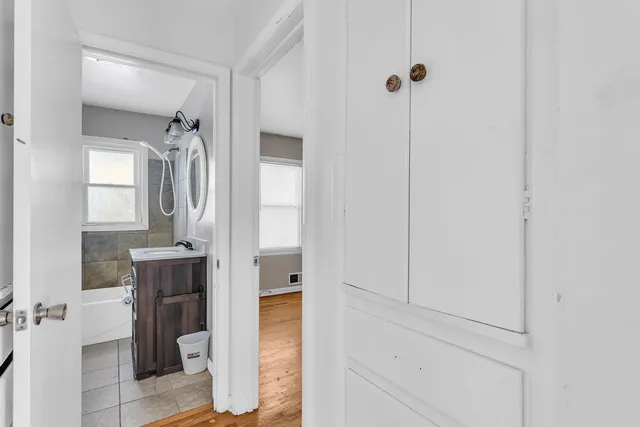 $150,000 | 3304 Spring Arbor Road, Jackson, MI 49203