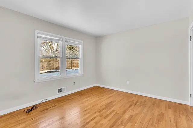 $150,000 | 3304 Spring Arbor Road, Jackson, MI 49203