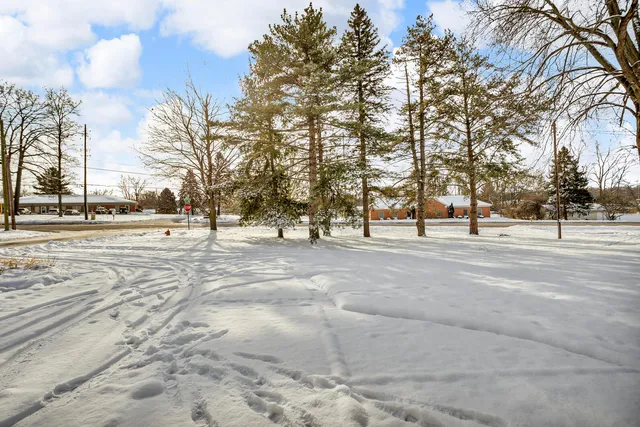 $150,000 | 3304 Spring Arbor Road, Jackson, MI 49203