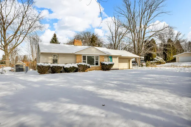 $150,000 | 3304 Spring Arbor Road, Jackson, MI 49203
