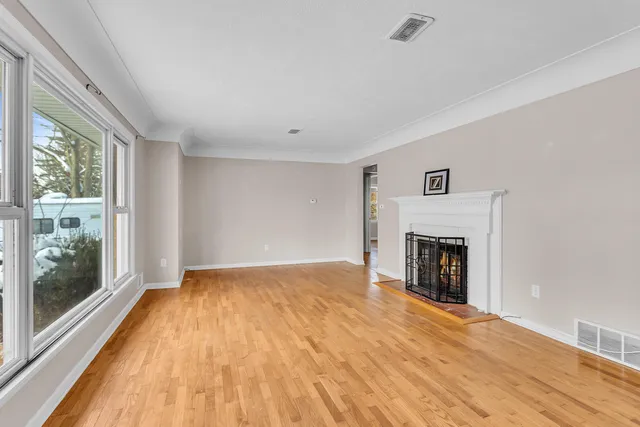 $150,000 | 3304 Spring Arbor Road, Jackson, MI 49203