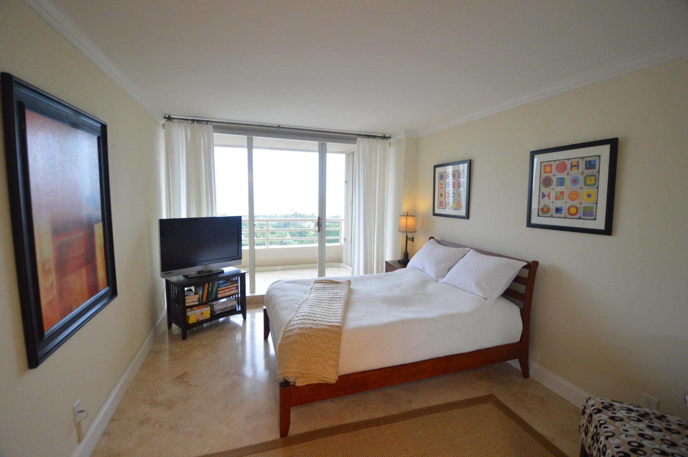 4101 North Ocean Boulevard, Unit D902 Boca Raton, FL 33431 - Photo 26 of 28 Guest Bedroom