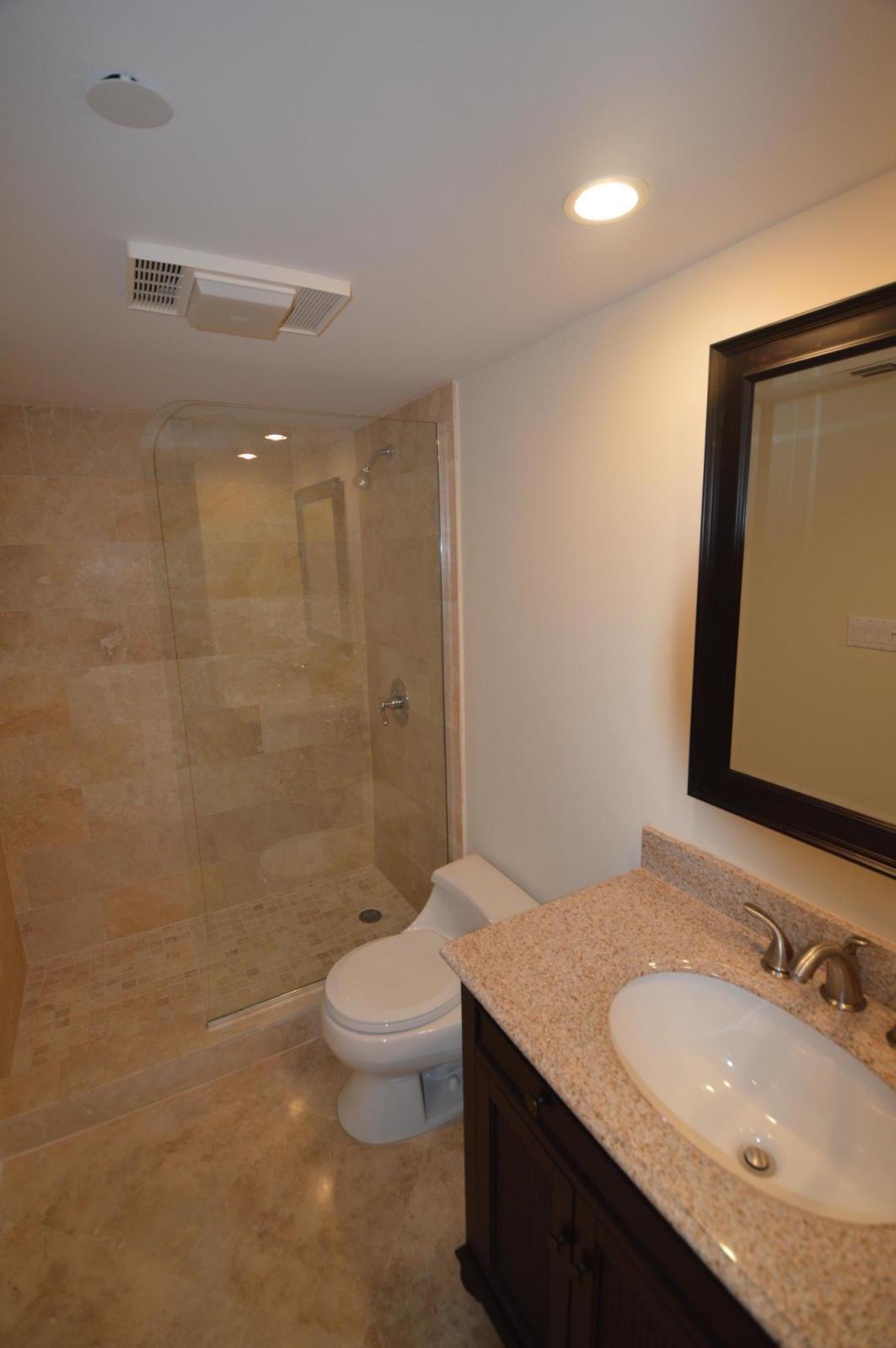 4101 North Ocean Boulevard, Unit D902 Boca Raton, FL 33431 - Photo 28 of 28 Guest Bath