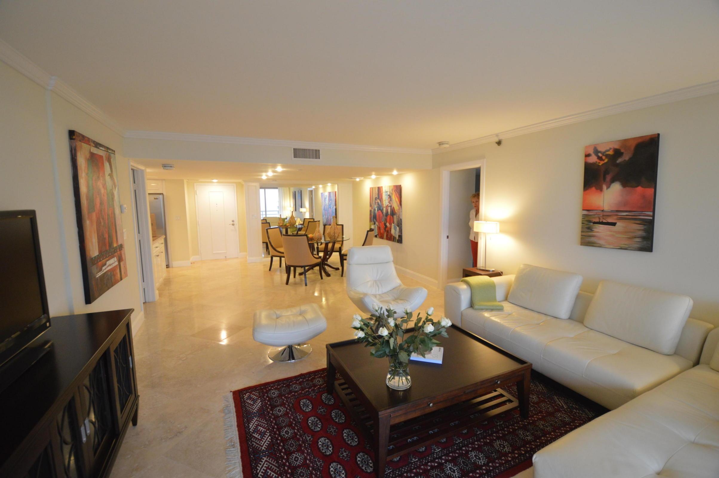 4101 North Ocean Boulevard, Unit D902 Boca Raton, FL 33431 - Photo 7 of 28 Living Room