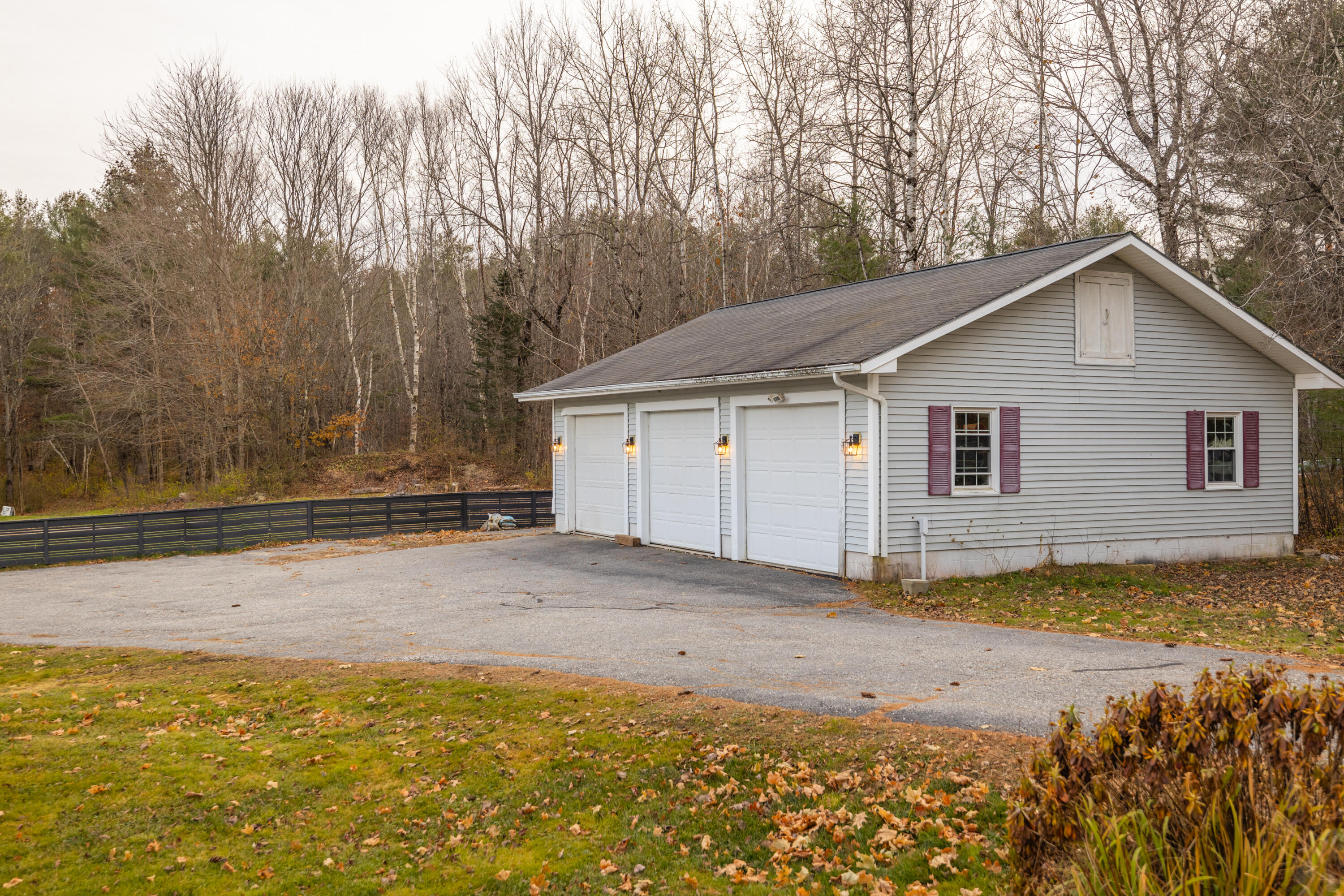 61 King Road Lisbon, ME 04250 - Photo 5 of 39 Oversized 3 Bay Garage