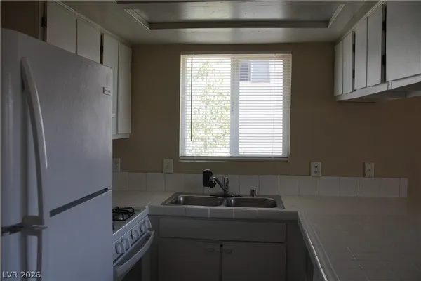 $1,100 | 6966 Issac Avenue, Unit 4, Las Vegas, NV 89156