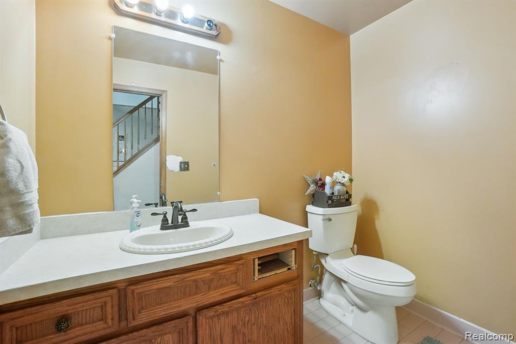 49469 Monte Road Chesterfield, MI 48047 - Photo 13 of 33