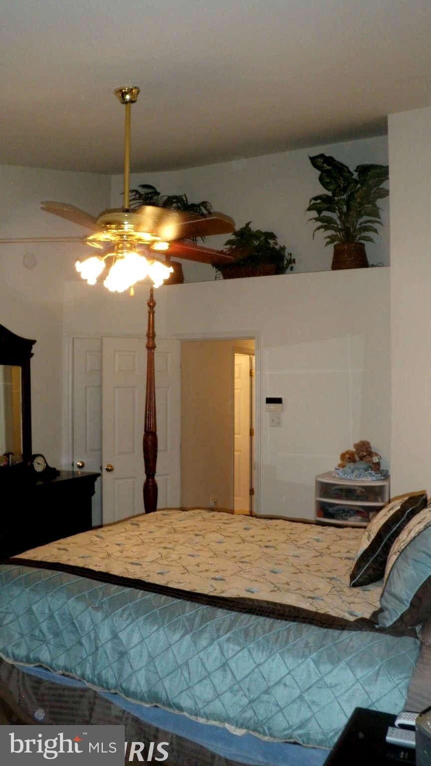 8231 Ramseur Place Manassas, VA 20109 - Photo 13 of 19 Vaulted Ceiling