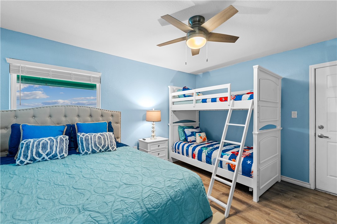 800 Beach Access Road, Unit 203 Port Aransas, TX 78373 - Photo 17 of 38