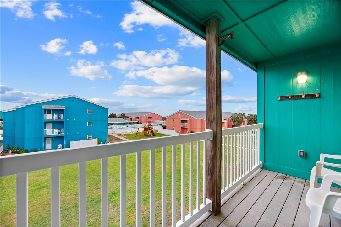800 Beach Access Road, Unit 203 Port Aransas, TX 78373 - Photo 21 of 38
