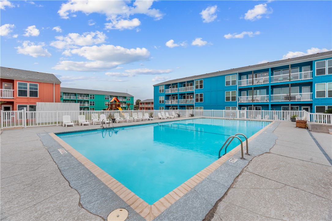 800 Beach Access Road, Unit 203 Port Aransas, TX 78373 - Photo 25 of 38