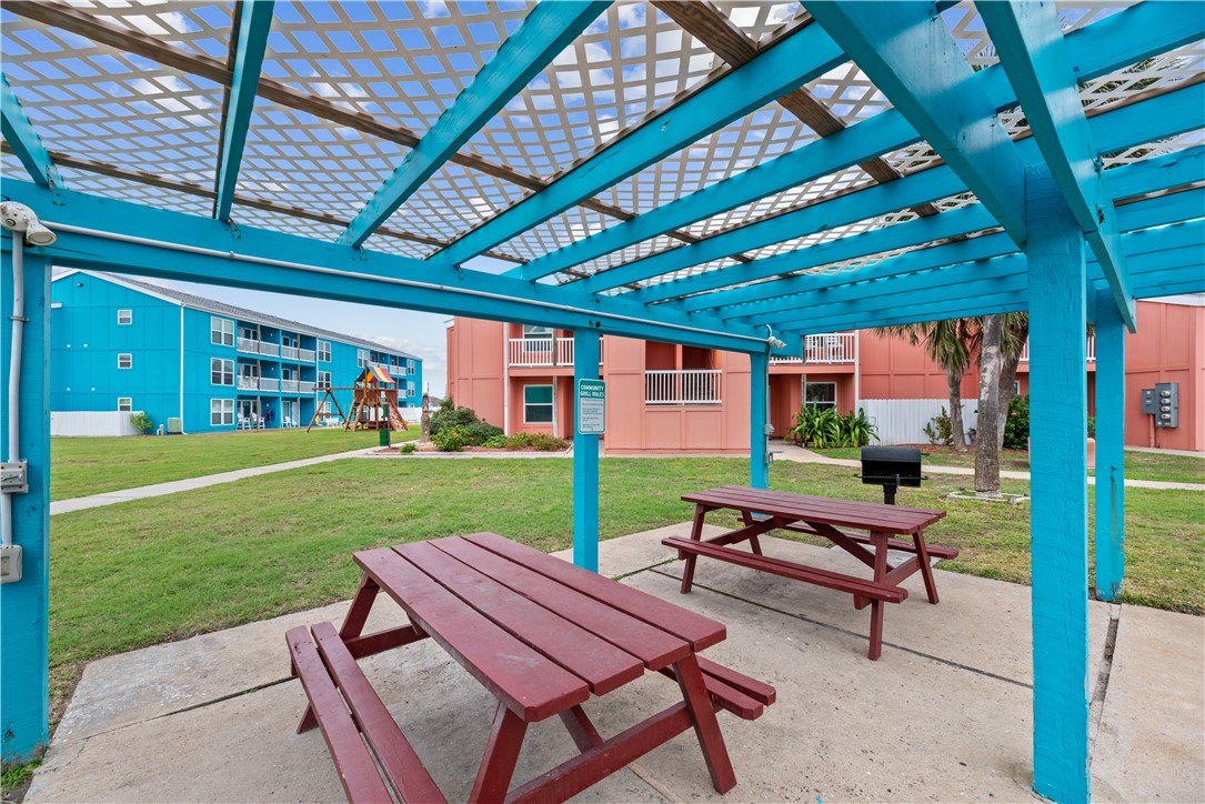 800 Beach Access Road, Unit 203 Port Aransas, TX 78373 - Photo 29 of 38