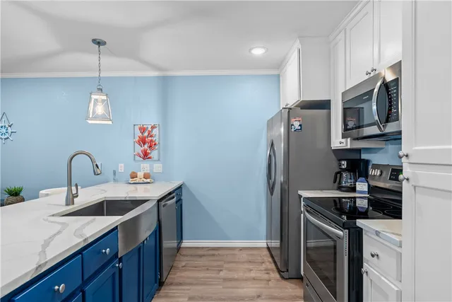 $415,000 | 800 Beach Access Road, Unit 203, Port Aransas, TX 78373