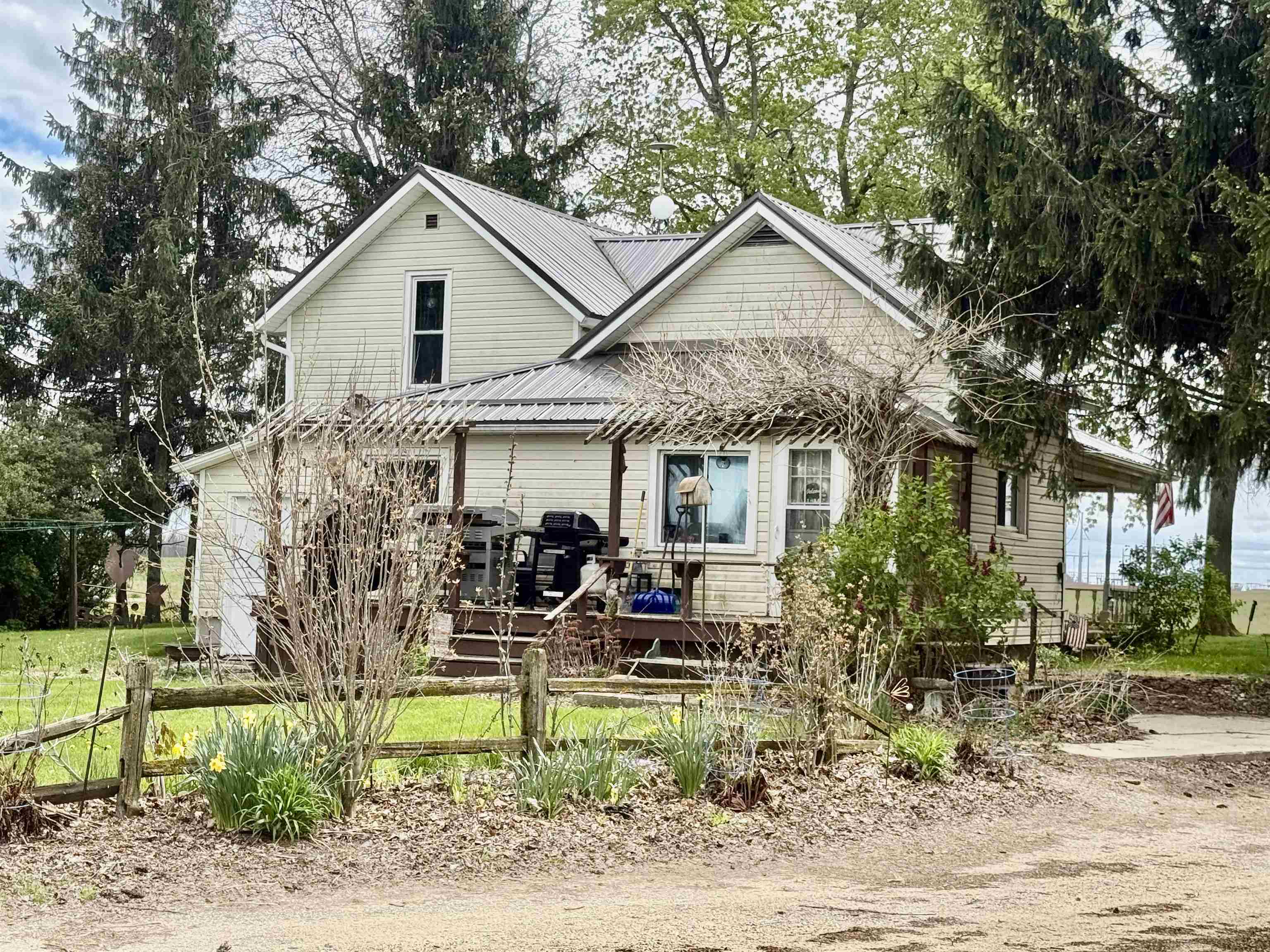 2298 West Hayes Road Ithaca, MI 48847 - Photo 37 of 54