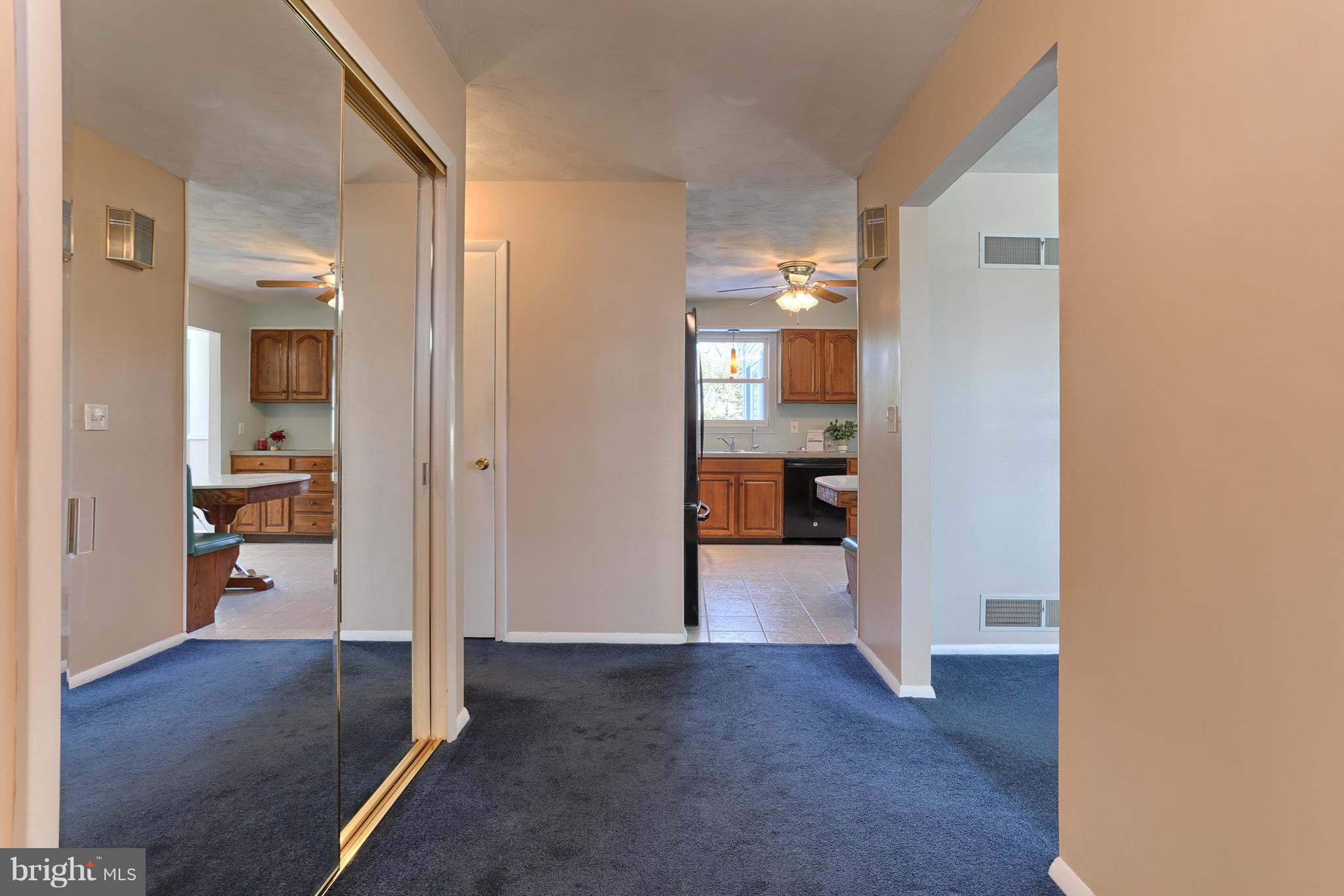 391 Oaklyn Road Lebanon, PA 17042 - Photo 11 of 56 Gallery Image 11