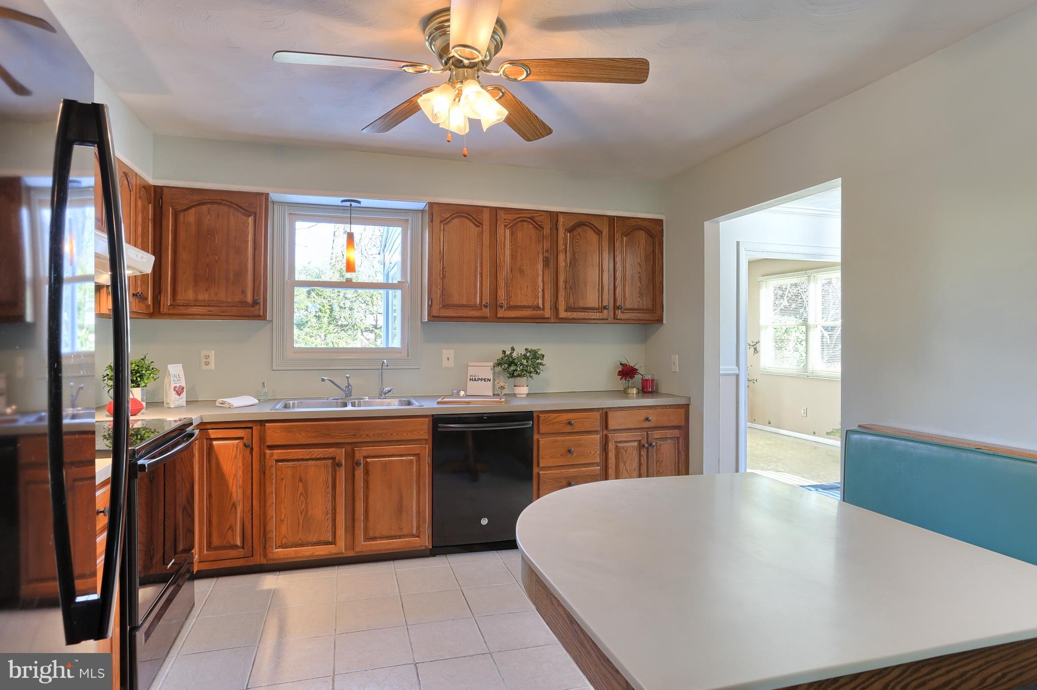391 Oaklyn Road Lebanon, PA 17042 - Photo 12 of 56 Gallery Image 12
