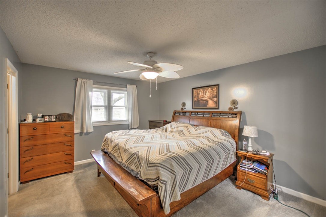 1740 Illini Drive Decatur, IL 62521 - Photo 22 of 36 Gallery Image 22