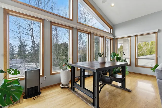 $699,000 | 105 Sprague Street, Rockford, WA 99030