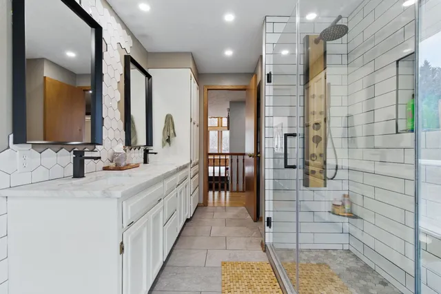 $699,000 | 105 Sprague Street, Rockford, WA 99030