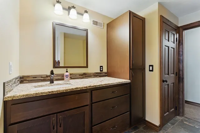 $699,000 | 105 Sprague Street, Rockford, WA 99030