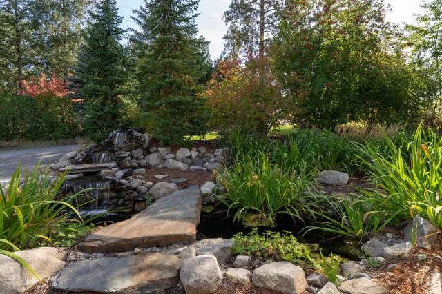 $699,000 | 105 Sprague Street, Rockford, WA 99030