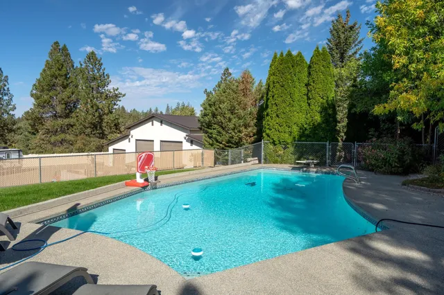 $699,000 | 105 Sprague Street, Rockford, WA 99030