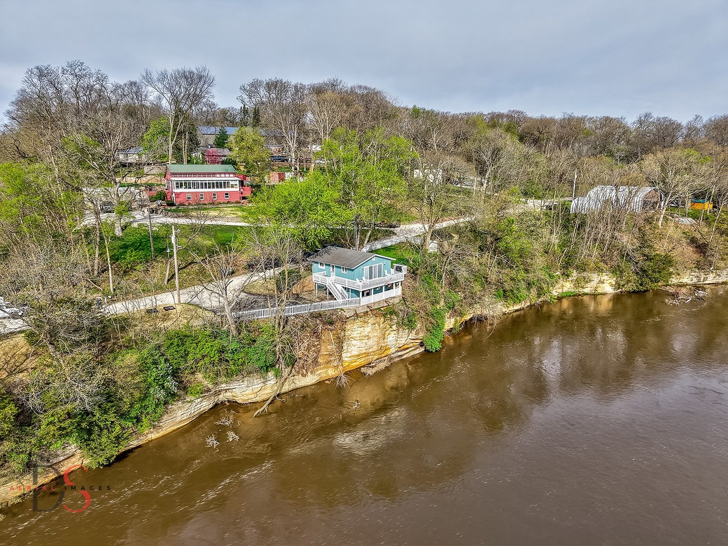 2469 North 41st Road Sheridan, IL 60551 - Photo 2 of 27