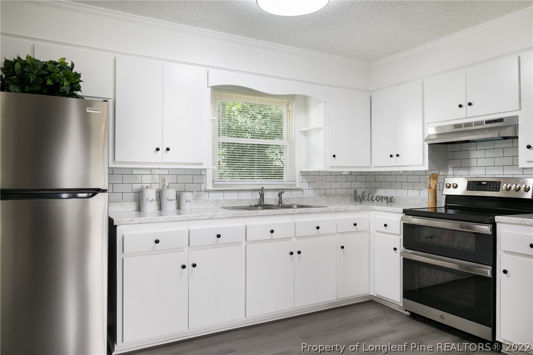 269 Mt Olive Road Elizabethtown, NC 28337 - Photo 6 of 19 Gallery Image 6